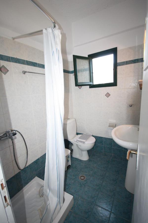 Cyclades Beach Apartments Chrisopigi  Exterior foto