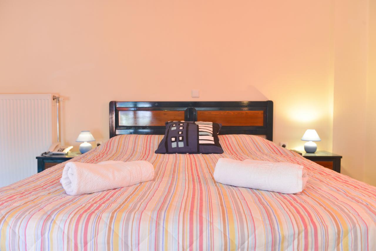 Cyclades Beach Apartments Chrisopigi  Exterior foto